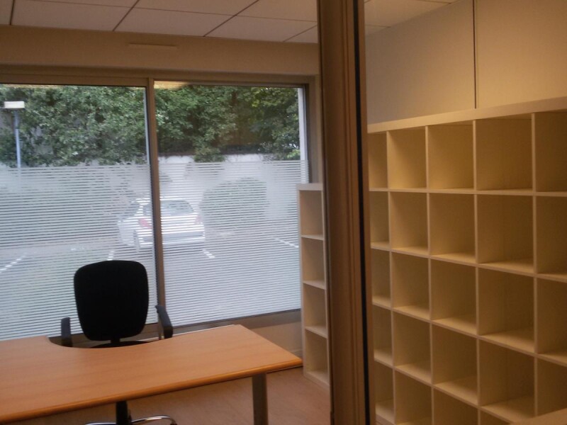bureau équipé