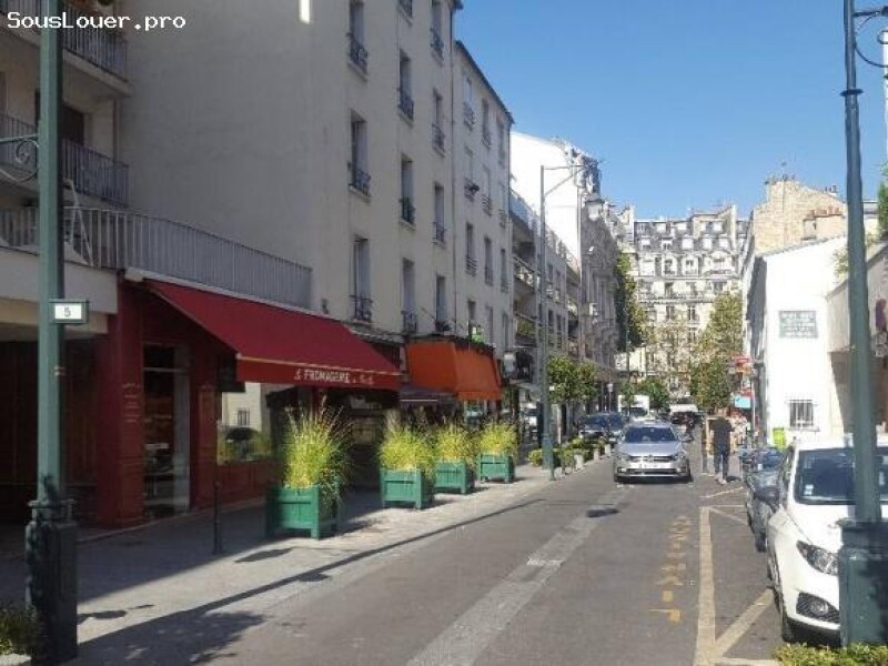 Bureaux en location 30, 22 et 7 m2 renovés à Neuilly