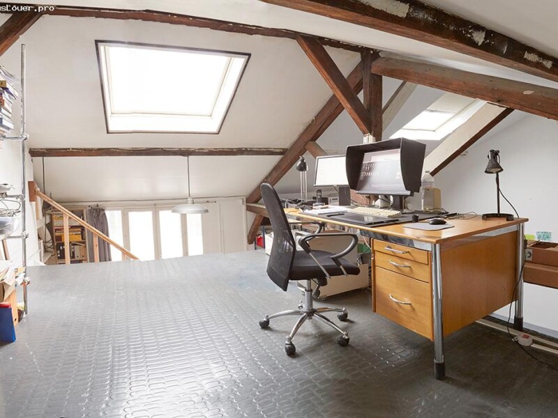 Espace à louer dans un atelier photo